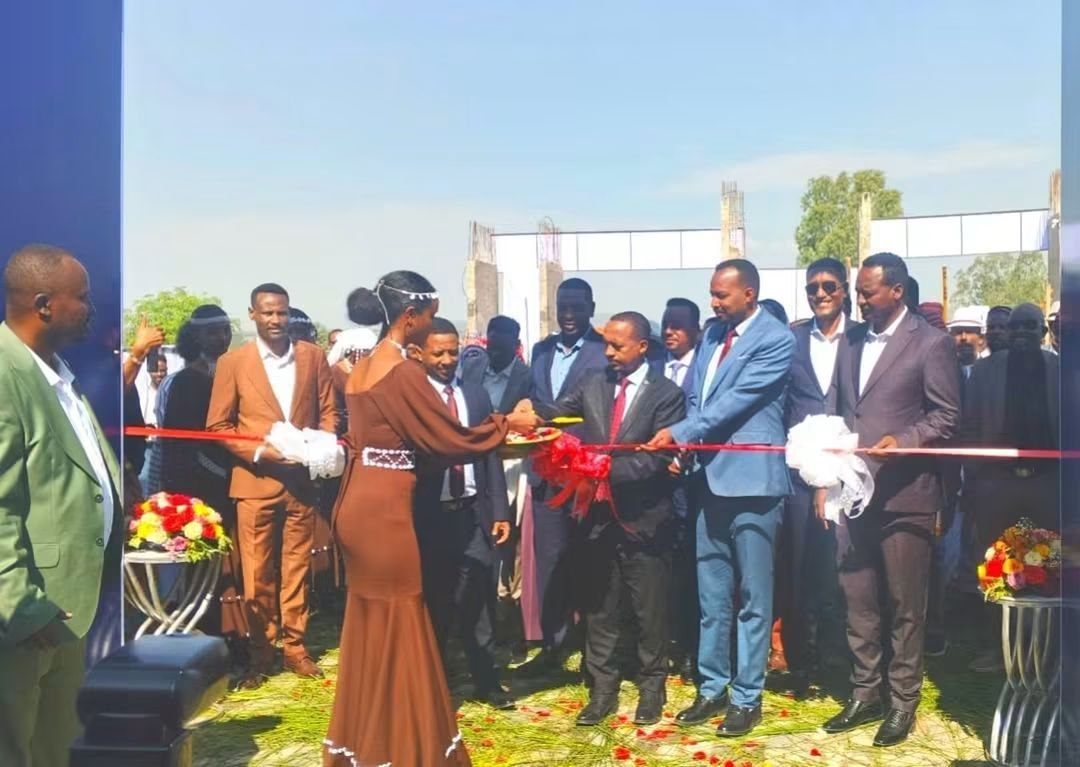 Ceremony at the bus terminal project.